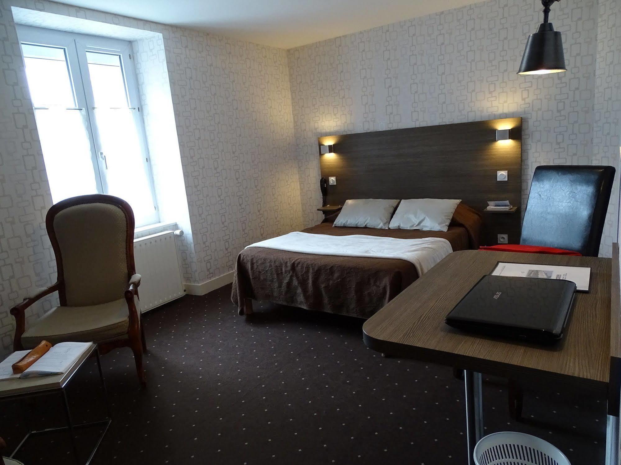 Hotel au Moyne De Saire Réville Buitenkant foto